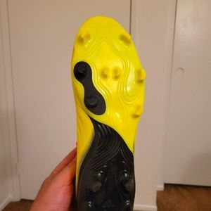 Adidas copa sense 3. Soccer cleats Size 11 men. Good Condition.